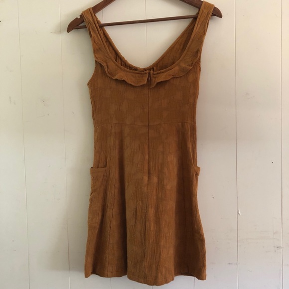 Homecoming Honolulu Brown Minidress - Picture 4 of 6